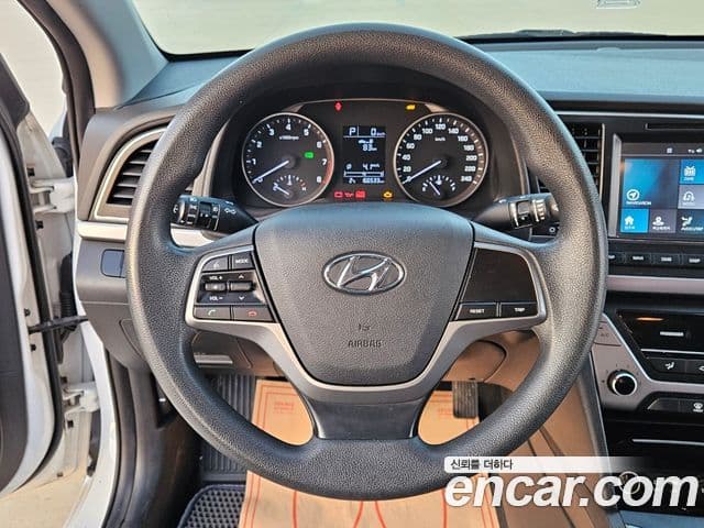 Hyundai Avante AD 1.6 GDI Smart, 2017 12