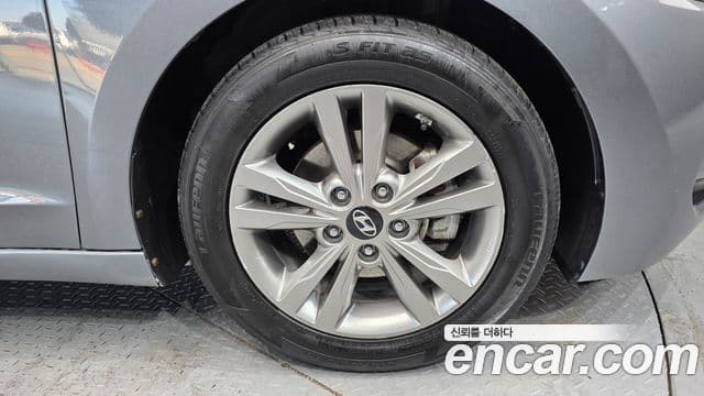 Hyundai Avante AD Special, 2016 все фото