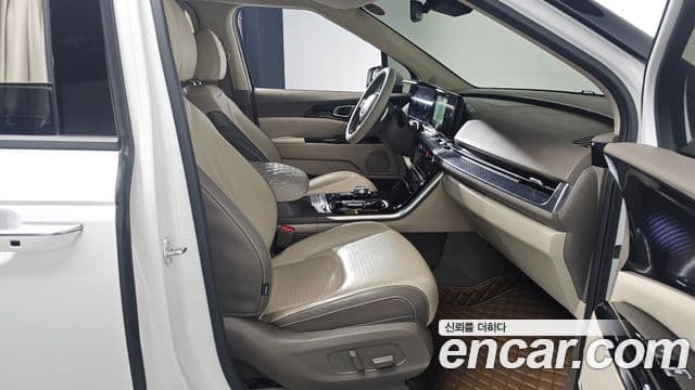 Kia Carnival 4세대 Signature, 2023 11