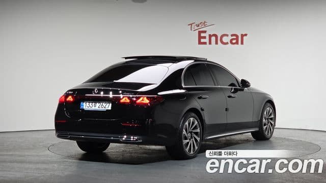 Mercedes-Benz E-класс W214 Exclusive, 2025 2