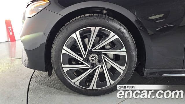 Mercedes-Benz E-класс W214 Exclusive, 2025 все фото