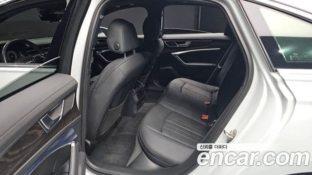 Audi A6 (C8) Premium, 2021 12