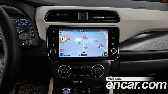 Nissan 리프 (ZE1) EV SL, 2019 14