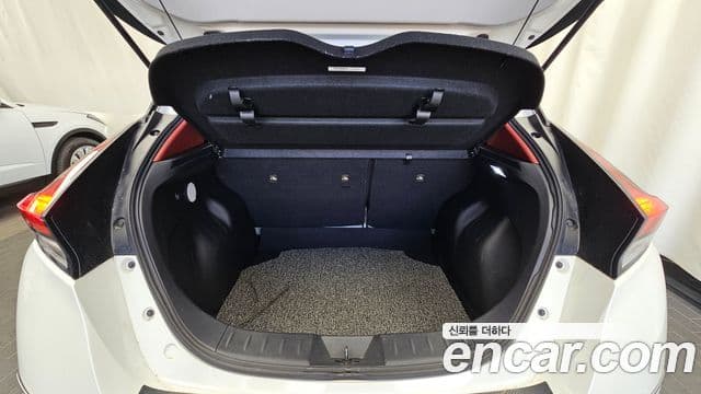 Nissan 리프 (ZE1) EV SL, 2019 20