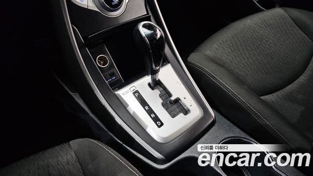 Hyundai Avante MD Luxury, 2011 9