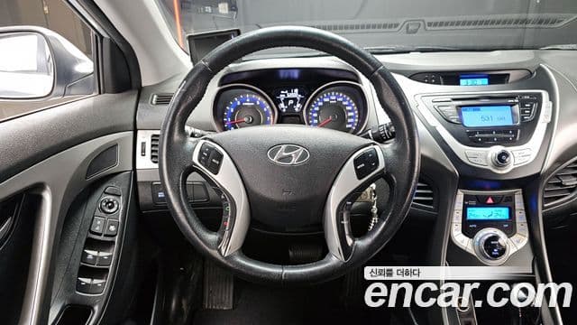 Hyundai Avante MD Luxury, 2011 13