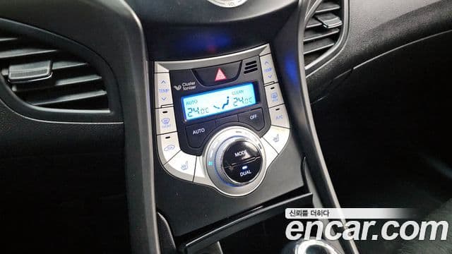 Hyundai Avante MD Luxury, 2011 15