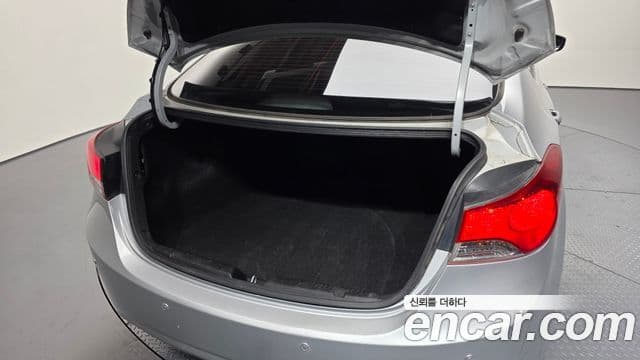 Hyundai Avante MD Luxury, 2011 20