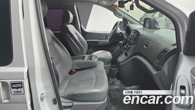 Hyundai The / новый New Grand Starex Modern, 2018 10