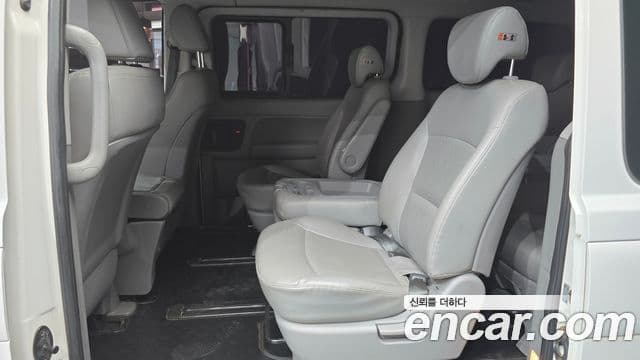 Hyundai The / новый New Grand Starex Modern, 2018 12