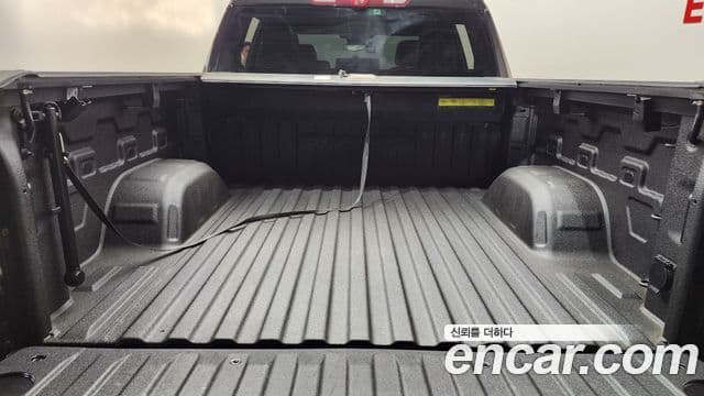 GMC 시에라 드날리-X, 2023 20