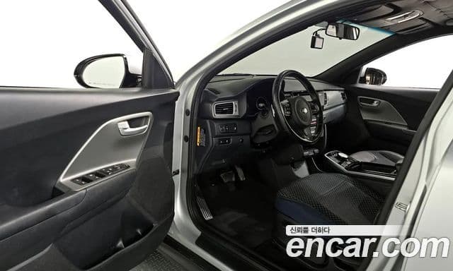 Kia Niro EV таксомоторный тип, 2020 11