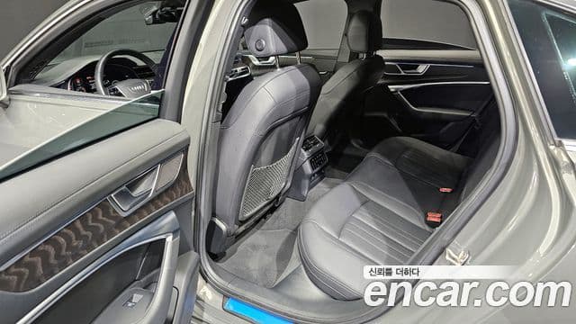 Audi A6 (C8) Premium, 2023 11