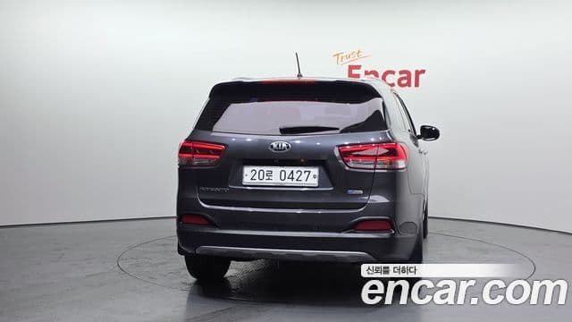 Kia All New Sorento Prestige, 2016 4