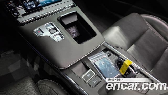 Hyundai The / новый New Grandeur IG гибрид Calligraphy, 2021 9