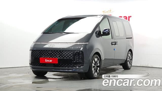 Hyundai Staria Inspiration, 2025 1