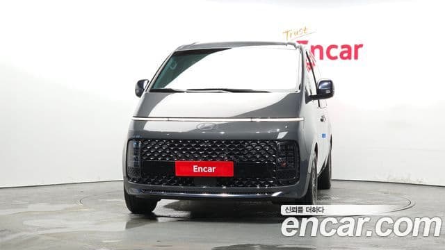 Hyundai Staria Inspiration, 2025 3
