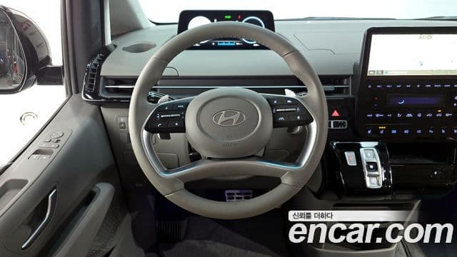 Hyundai Staria Inspiration, 2025 13