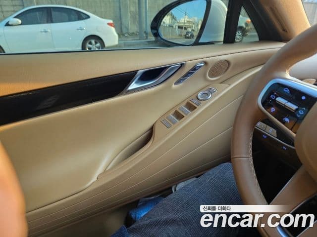 Genesis G80 (RG3) бензин 2.5 турбо AWD, 2026 8