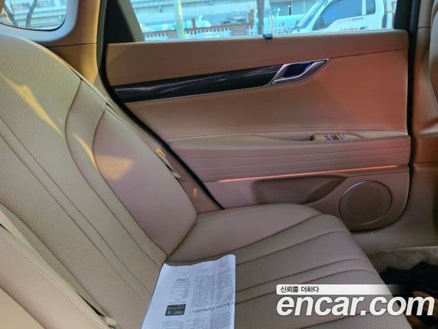 Genesis G80 (RG3) бензин 2.5 турбо AWD, 2026 11