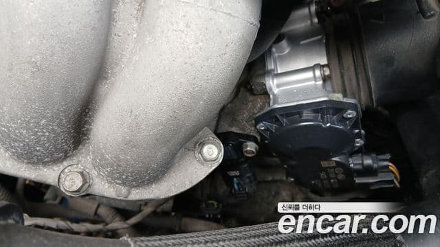 Hyundai YF Sonata LPI Deluxe, 2012 7