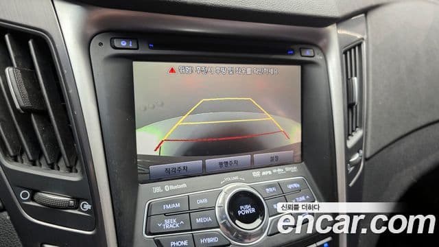 Hyundai Sonata гибрид Royal, 2012 15