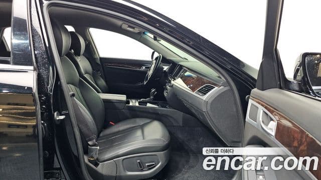 Hyundai Genesis DH Modern, 2015 11