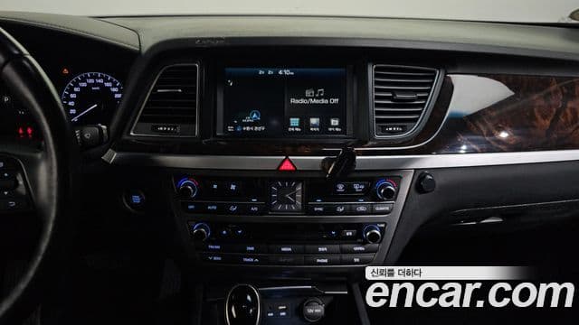 Hyundai Genesis DH Modern, 2015 14