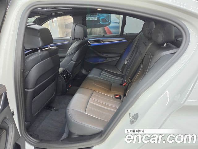 BMW 5시리즈 (G30) 520i M Sport, 2023 11