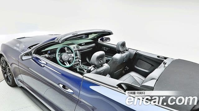 Ford Mustang кабриолет, 2018 4