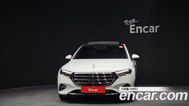 Mercedes-Benz E-класс W214 Exclusive, 2024 3