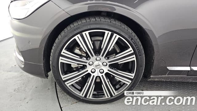 Volvo S90 B6 AWD Ultimate Bright, 2023 все фото