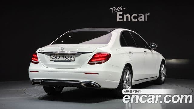 Mercedes-Benz E-класс W213 Avantgarde, 2018 2