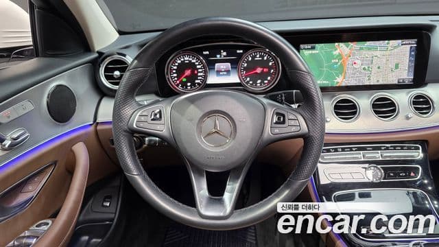 Mercedes-Benz E-класс W213 Avantgarde, 2018 13