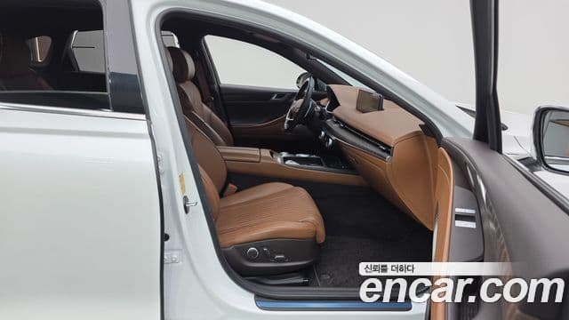 Genesis G80 (RG3) бензин 3.5 турбо AWD, 2021 11