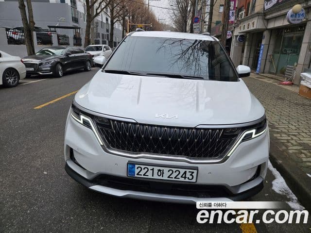 Kia Carnival 4세대 Prestige, 2023 1