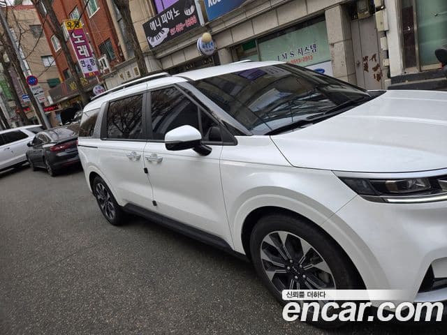 Kia Carnival 4세대 Prestige, 2023 3
