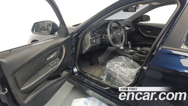 BMW 3시리즈 (F30), 2015 10