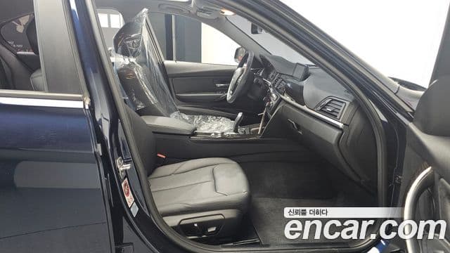 BMW 3시리즈 (F30), 2015 12