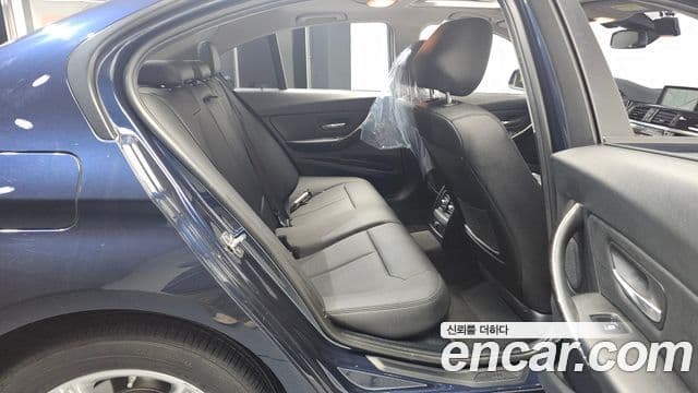 BMW 3시리즈 (F30), 2015 13