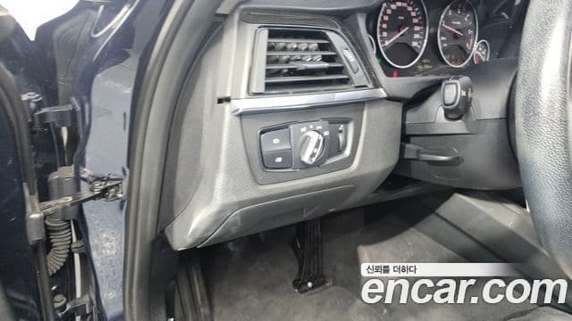 BMW 3시리즈 (F30), 2015 15