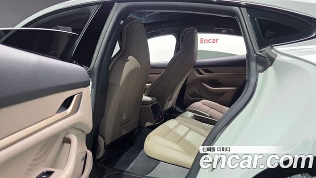 Porsche 타이칸 базовый, 2022 12