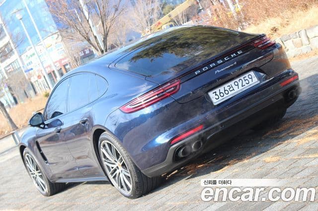 Porsche Panamera (971), 2020 6