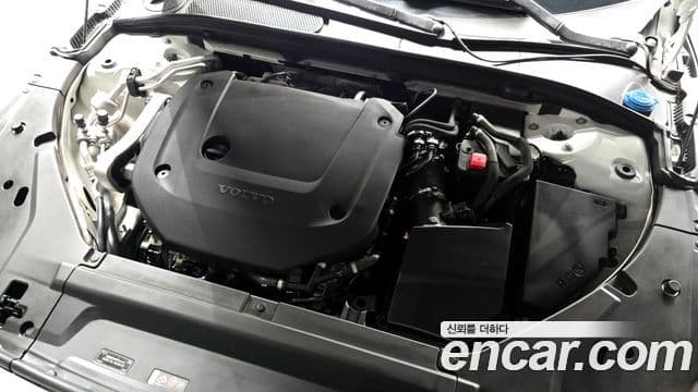 Volvo S90 B6 AWD Inscription, 2022 6