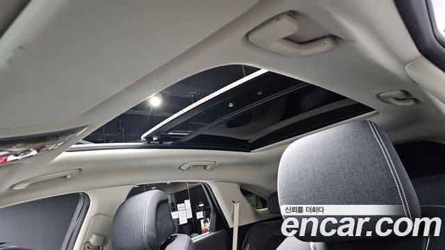 Genesis electrified GV70 e-AWD, 2022 16