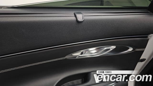 Genesis electrified GV70 e-AWD, 2022 17