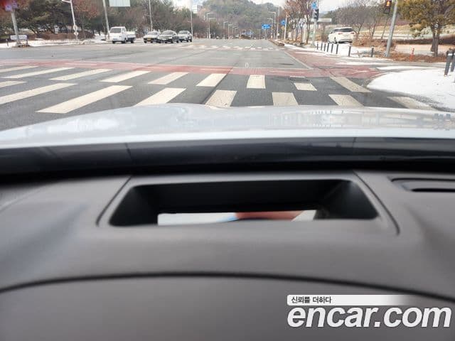 Genesis G80 Premium Luxury, 2018 16