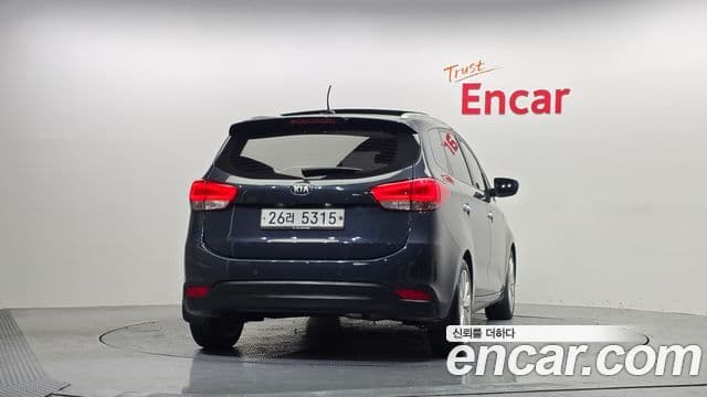 Kia All New Carens Prestige, 2014 4