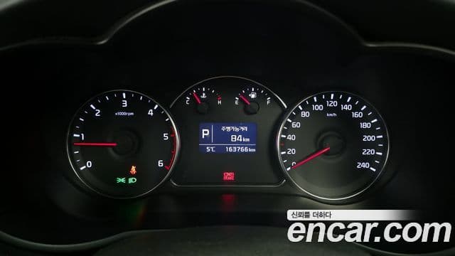 Kia All New Carens Prestige, 2014 8