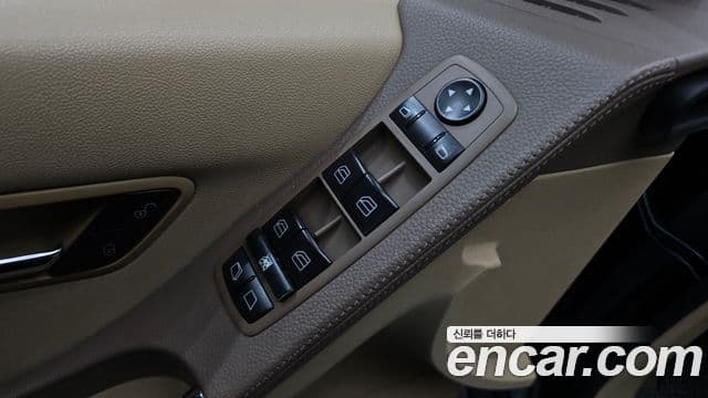 Mercedes-Benz R-класс V251, 2007 16